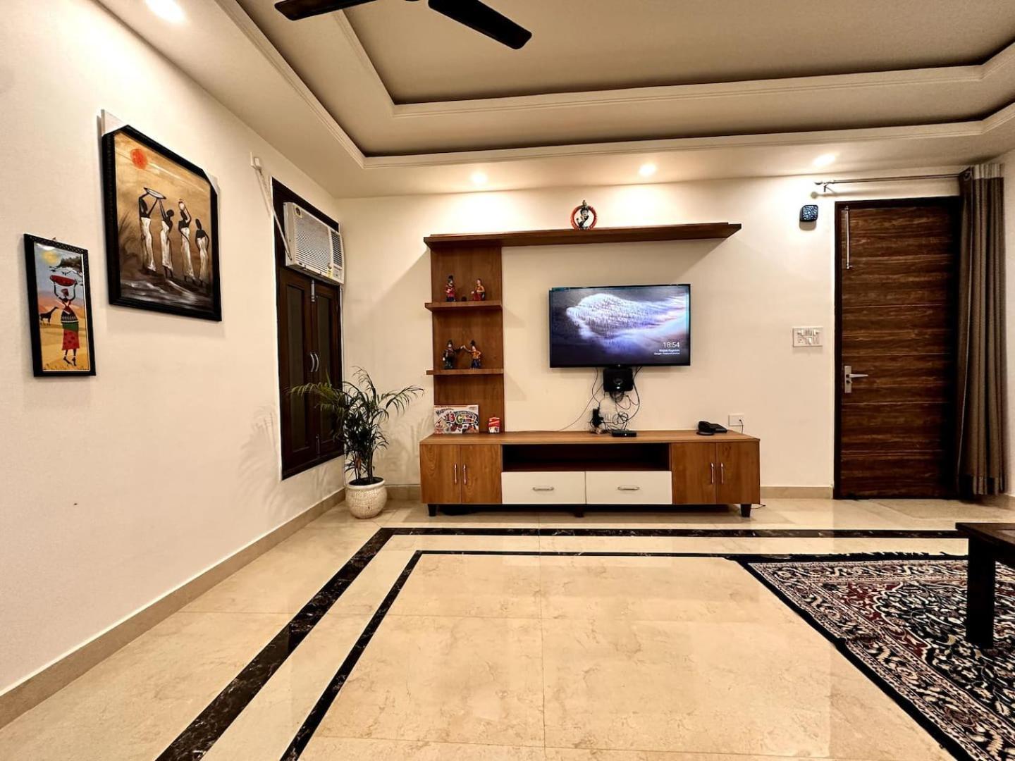 Yoga Retreat At The Ganges In Rishikesh Villa Exterior photo