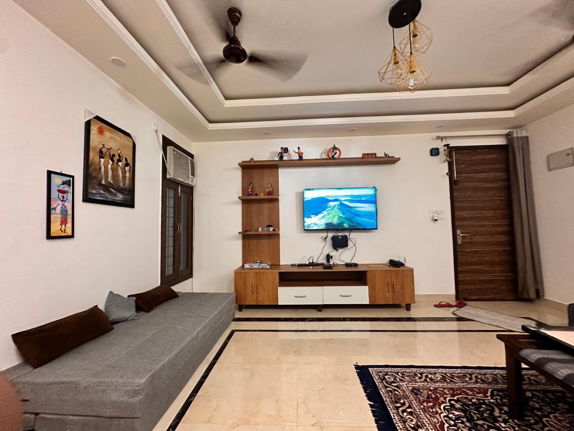 Yoga Retreat At The Ganges In Rishikesh Villa Exterior photo
